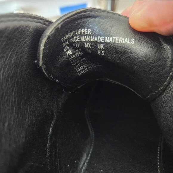 Jaclyn Smith Chelsea Booties Ankle Boots Dapper Oxford Chukka Black Faux Suede 7 - Picture 8 of 8